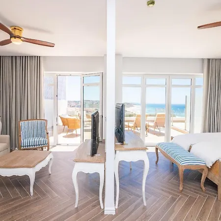 Altido Ocean View Apts With Pool And Parking Apartment